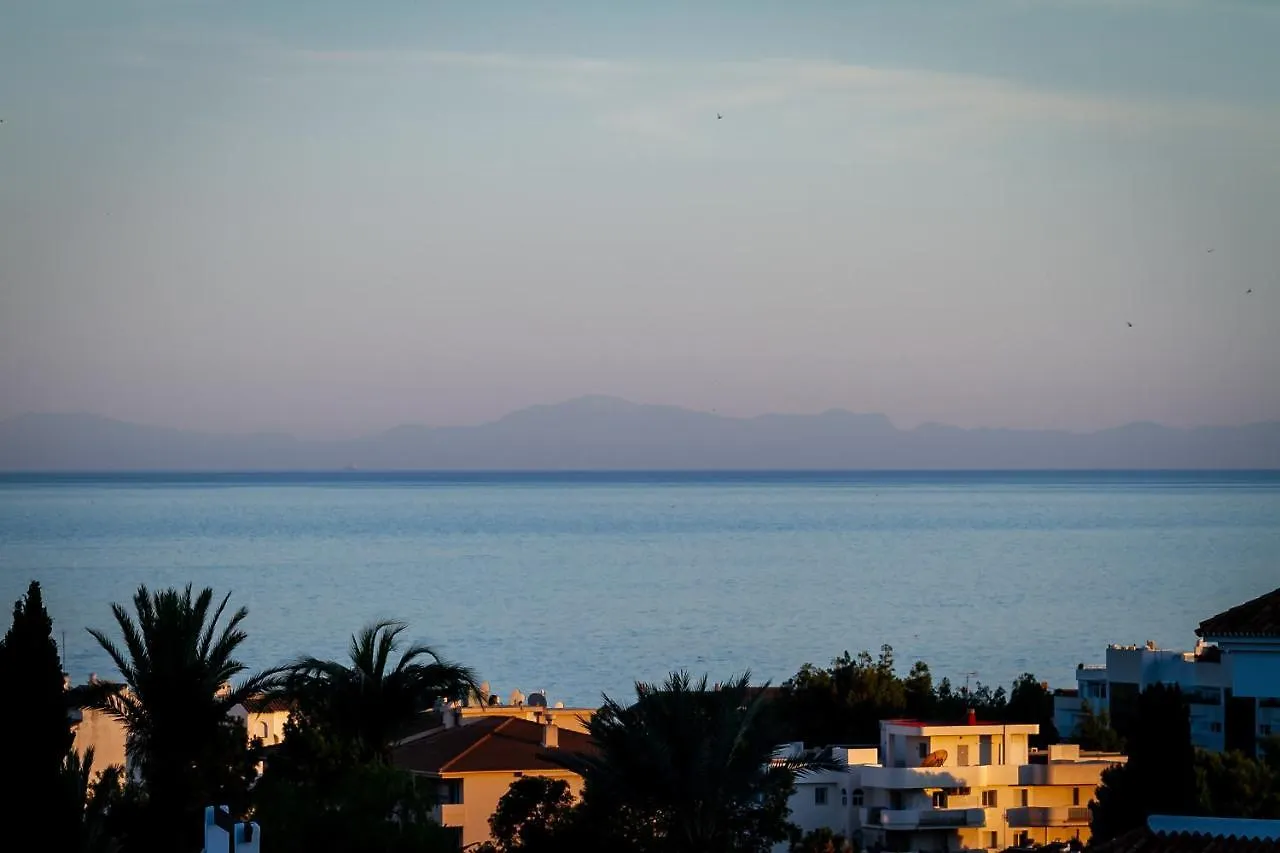 Marbella Banus Suites - Nueva Andalucia Banus Sea Views Apartment