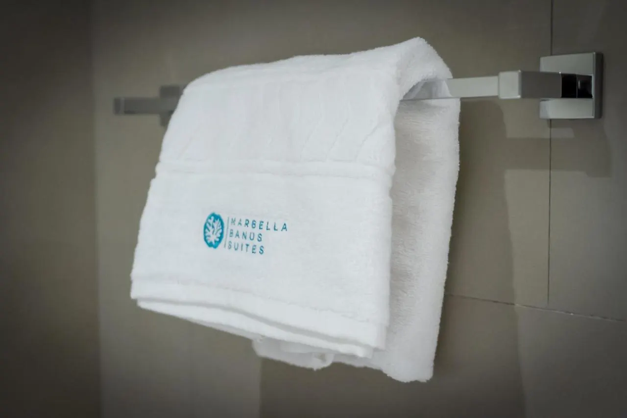 Marbella Banus Suites - Nueva Andalucia Banus Sea Views Apartment
